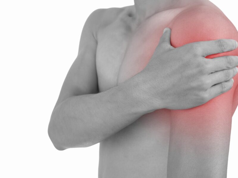 Pain in Upper Left Arm Between Elbow and Shoulder: Causes & Relief